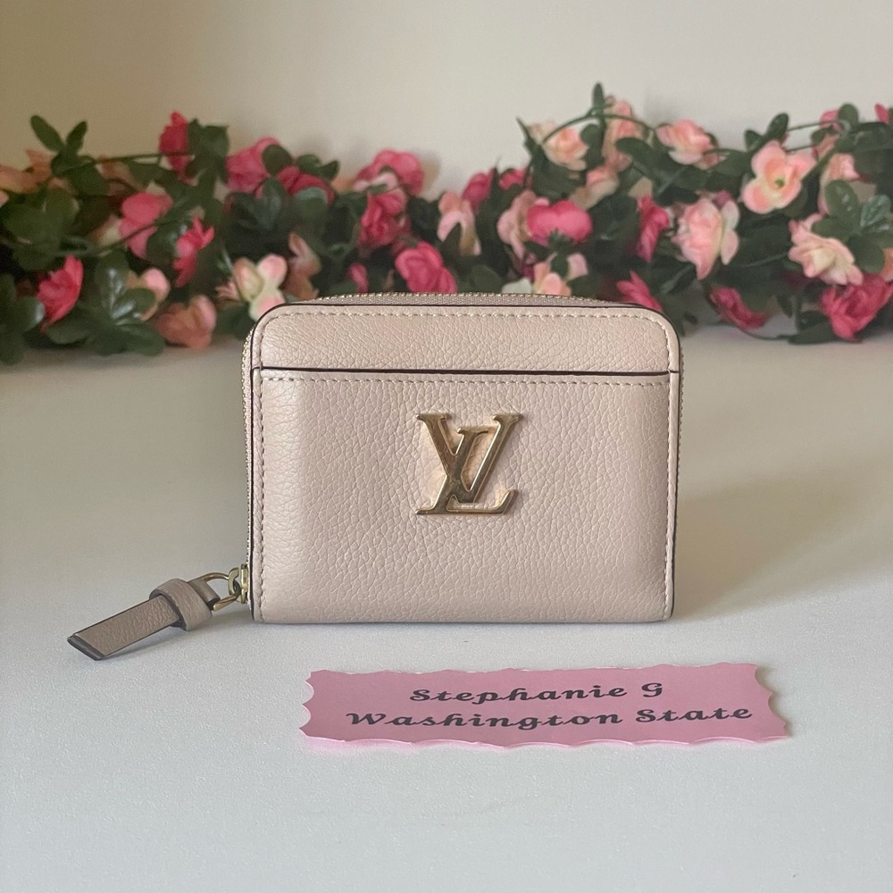 Louis Vuitton  Lockme Zippy Coin Purse 🤍